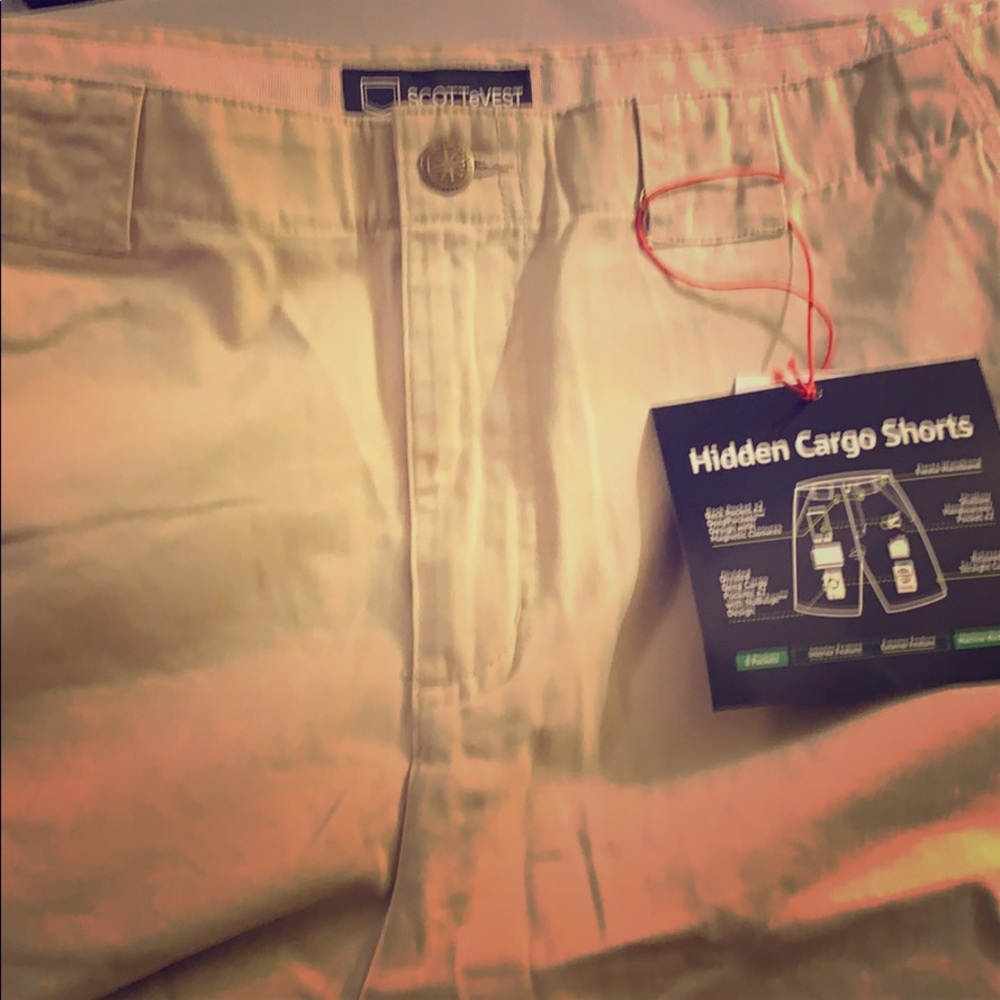 SCOTTeVEST SIZE 44 shorts